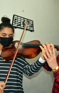 Geleceğin sanatçıları belediye kurslarında yetişiyor