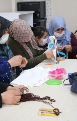 HALİLİYE BELEDİYESİ MİLLET EVLERİNDE MESLEK ÖĞRENİYORLAR