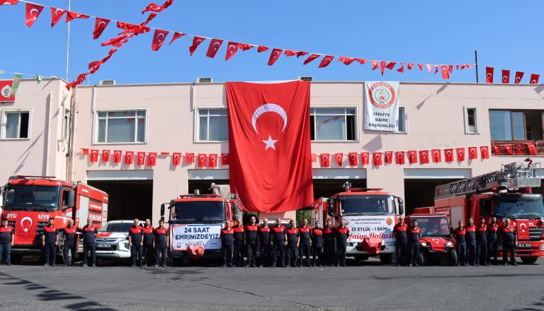 ŞANLIURFA İTFAİYESİ’NDEN İTFAİYE HAFTASINDA KORTEJLİ KUTLAMA