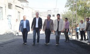 EYYÜBİYE’DE ARA CADDELER BİR BİR ASFALTLANIYOR.