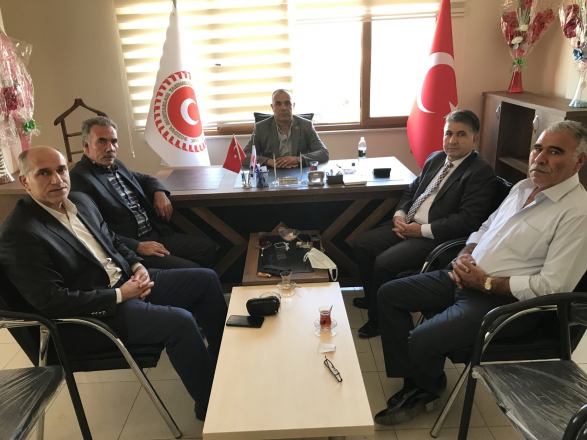 GÖK, MUHTARLARI YALNIZ BIRAKMADI