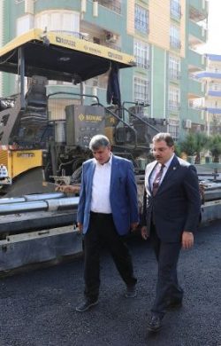 BAŞKAN CANPOLAT: YOĞUN BİR ASFALT ÇALIŞMASI SÜRDÜRÜYORUZ