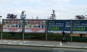 BELEDİYELERİN PARALARI BİLBORTLARA GİDİYOR!