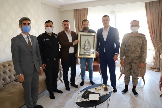 BAŞKAN BAYDİLLİ’DEN ŞEHİT AİLELERİNE ZİYARET