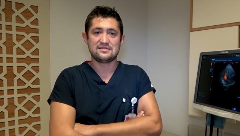 KARDİYOLOJİ UZMANI HİÇBİR KALP RAHATSIZLIĞI COVİD-19 AŞISI OLMALARINA ENGEL BİR DURUM TEŞKİL ETMİYOR