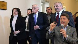 Sırrı Süreyya Önder Yoğun Bakımda, DEM Parti–Adalet Bakanlığı Görüşmesi Ertelendi