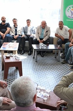 CHP İl Örgütünden DEM Parti’ye Taziye Ziyareti