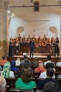 HRÜ Öğrenci Korosu Şanlıurfa’yı Salladı!