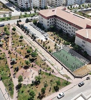 Karaköprü Belediyesi’nden Okullara Destek