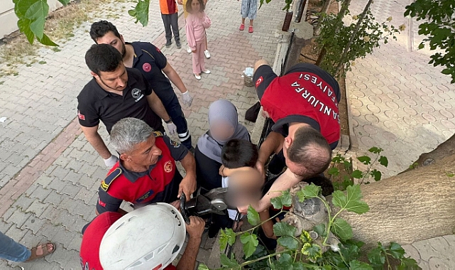  Karaköprü’de Feci Olay! Korkuluklara Saplandı