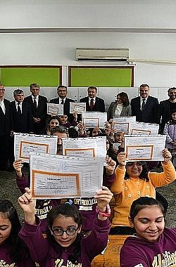 Okullar Ne Zaman Kapanıyor? Yaz Tatili ve Karne Günü Belli Oldu