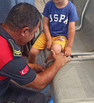 Şanlıurfa’da 5 Yaşındaki Çocuğun Ayağı Oturağa Sıkıştı