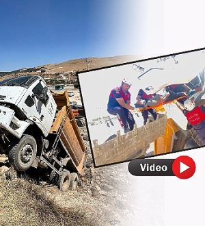 Urfa’da Hafriyat Kamyonu Şarampole Yuvarlandı: Sürücü Yaralı Kurtarıldı