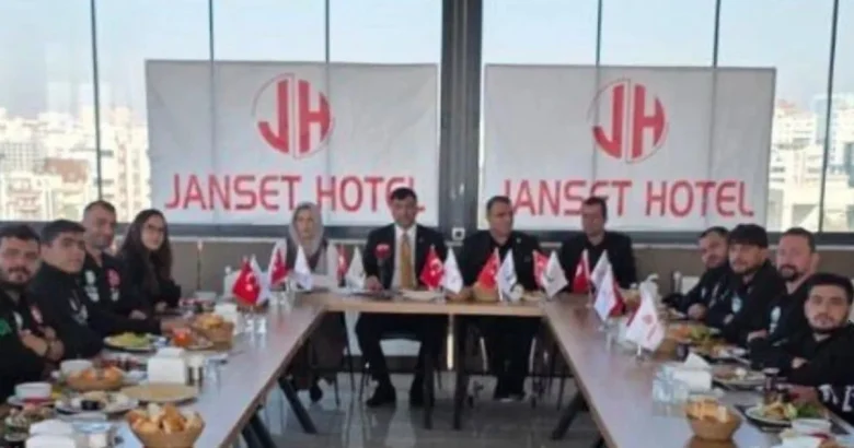  Janset Hotel’de Anlamlı Buluşma — Mustafa Tumbul’dan Engelli Sporculara Destek