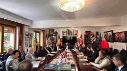 GEMLİK HEYETİNDEN DR. TAMER ATALAY’A ZİYARET