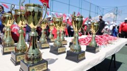 Eyyübiyeli çocuklar 23 Nisan Futbol Turnuvasında buluştu