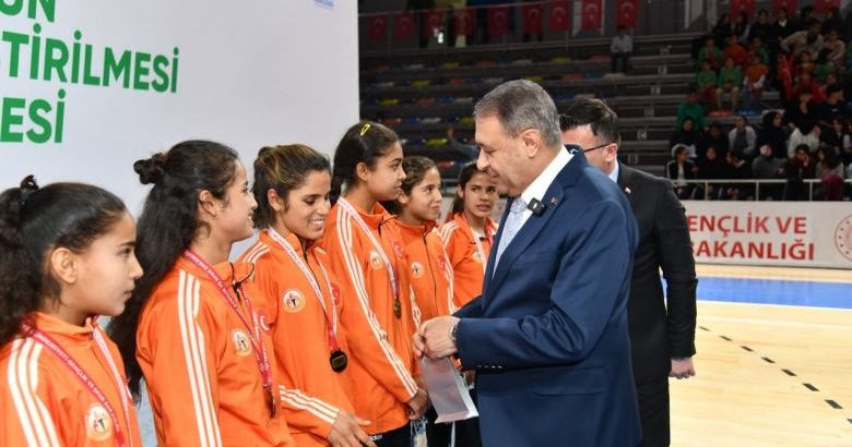  SPORUN GELİŞTİRİLMESİ PROJESİNİN STARTI VERİLDİ