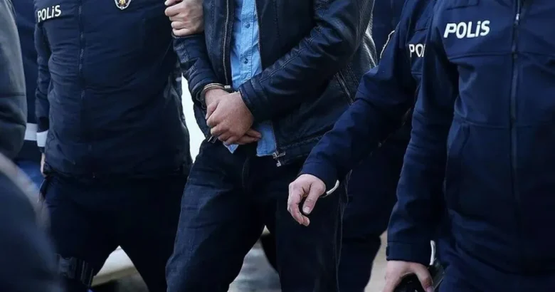  Dev operasyonun bilançosu ağır: Yüzlerce kilo madde ele geçirildi