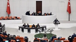 Doğum izniyle ilgili yasa meclisten geçti