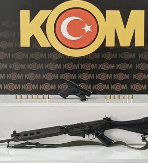 Şanlıurfa’da kaçak silah operasyonunda cephanelik ortaya çıktı