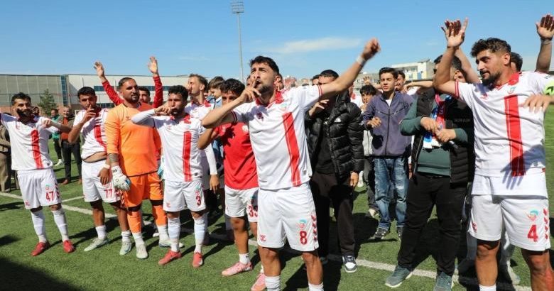  Viranşehir Belediyespor Namağlup Şampiyon! Gözler Play-Off’ta