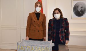 Başkan Ayşe Çakmak’tan Başkan Fatma Şahin’e iade-i ziyaret