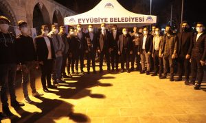 BAŞKAN KUŞ’TAN KANDİL SİMİDİ İKRAMI