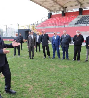 BAŞKAN BAYDİLLİ’DEN KARAKÖPRÜ BELEDİYESPOR’A MORAL ZIYARETİ