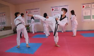 KARAKÖPRÜ’DE TEKVANDO KURSUNA YOĞUN İLGİ