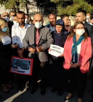 CHP Genel Başkan Yardımcısı Karaca ve CHP Heyeti’nden Şenyaşar, Ailesine Ziyaret