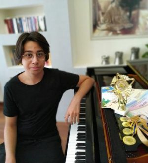 URFALI PİYANİSTTEN ULUSLARARASI BAŞARI