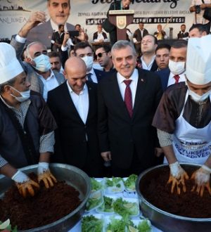 İZMİR’DE ŞANLIURFA TANITIM GÜNLERİ COŞKUSU