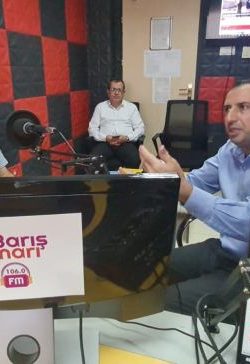 Gazeteci Elmas ve Kılıç Barış Pınarı FM’in Konuğu Oldu