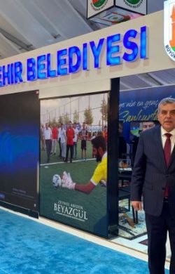 CUMHURBAŞKANI’NDAN BÜYÜKŞEHİR’E BİLİM TEKNOLOJİ VE GİRİŞİMCİLİK ÖDÜLÜ