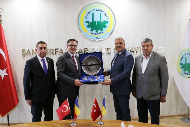 BÜYÜKELÇİ STEFAN TINCA, ŞUTSO’DA İŞ İNSANLARIYLA BİR ARAYA GELDİ