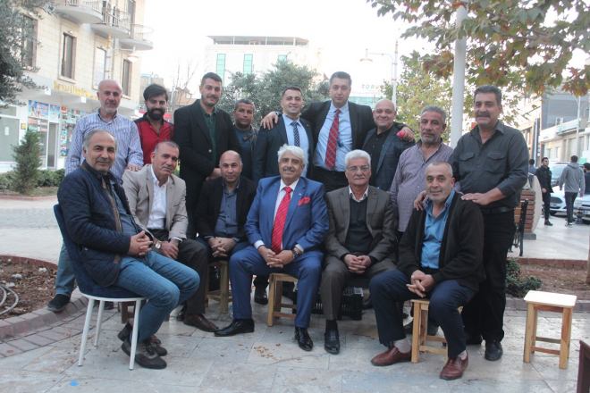İŞ ADAMI BENGİ URFA’DA ESNAFLA BİR ARAYA GELDİ