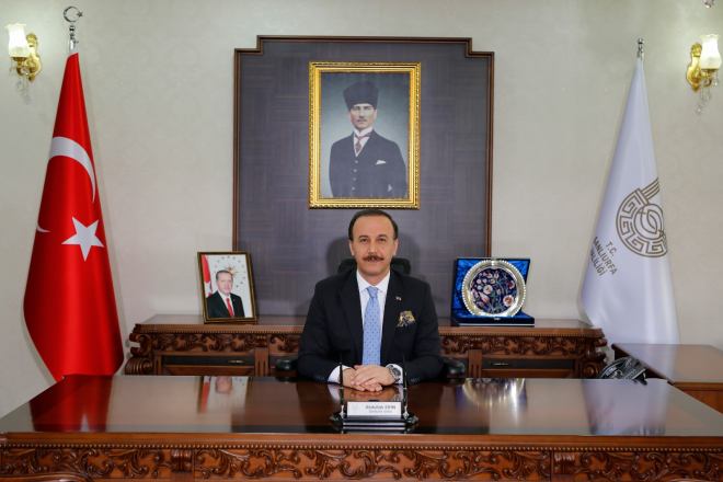 Vali Abdullah Erin’in 24 Kasım Öğretmenler Günü Mesajı