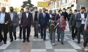 Vali Erin Hilvan’da Gençlerle Buluştu