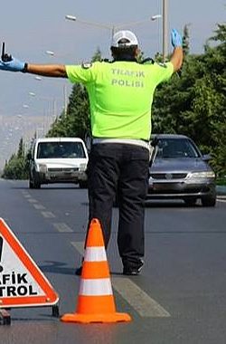 Bakan Yerlikaya’dan Trafik Kazaları Uyarısı: Hız İhlali Rekoru Kırıldı
