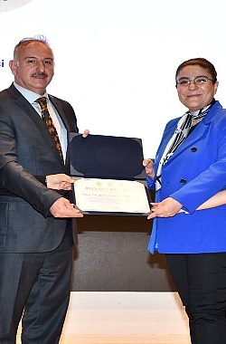 Harran Üniversitesi Sağlık Hizmetleri MYO Türkiye Üçüncüsü Oldu