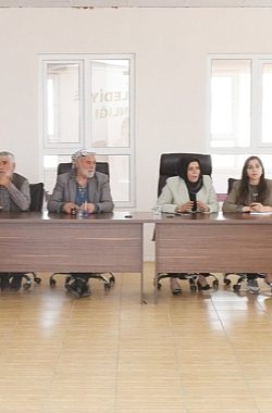 Hilvan Belediye Eşbaşkanı Garip Yeşil, Canlı Hayvan Pazarı Esnafıyla Buluştu