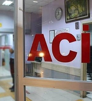 Karaköprü’de Trafik Kazası: Yunus Polisler Otomobille Çarpıştı