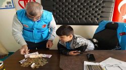 Miniklerden Yürek Isıtan Hareket
