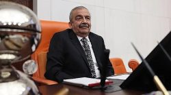 Sırrı Süreyya Önder’in Sağlık Durumunda Kötüleşme: Hayati Tehlike Artıyor
