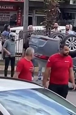 Urfa’da Kontrolden Çıkan Araç Takla Attı! Yaralı Var