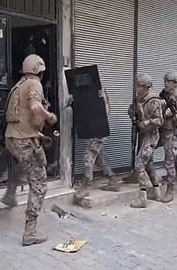 Urfa Dahil 49 İlde DEAŞ Operasyonu: 210 Şüpheli Gözaltında