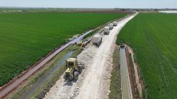 Büyükşehir, Karayolları Standartlarında Yol Yapıyor