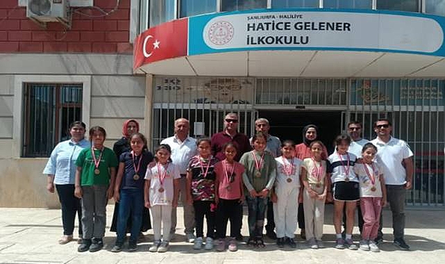 Hatice Gelener İlkokulu’nda Kızlar Yakan Top Turnuvası’nda Şampiyonlar Belli Oldu