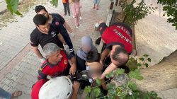 Karaköprü’de Feci Olay! Korkuluklara Saplandı