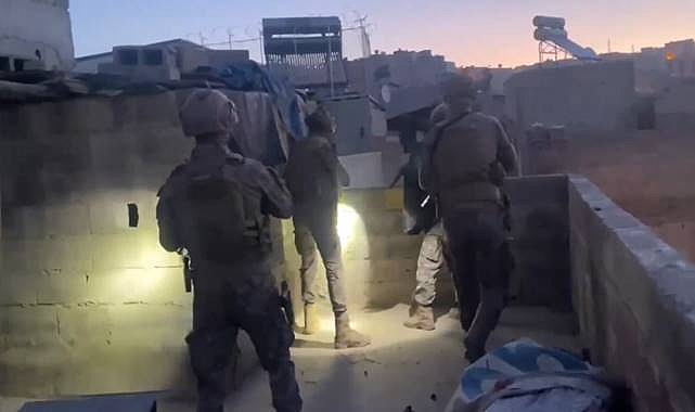  Şanlıurfa ve Gaziantep’te Eş Zamanlı Narkotik Operasyonu: 20 Kişi Tutuklandı
